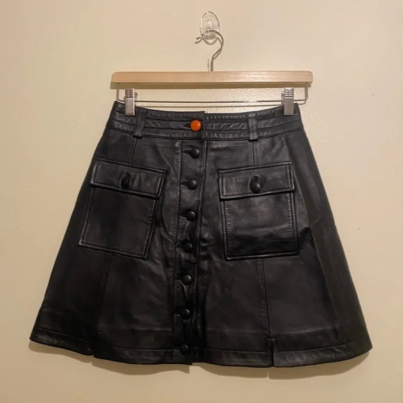 VEDA Black Leather Button-Up Mini Skirt. Size S-M - Picture 1 of 8